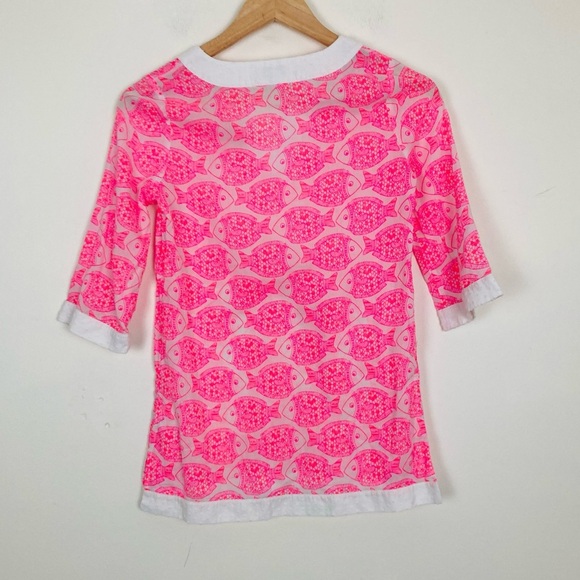 Vineyard Vines bright pink fish print tunic with white trim and long sleeves. M - Picture 2 of 3